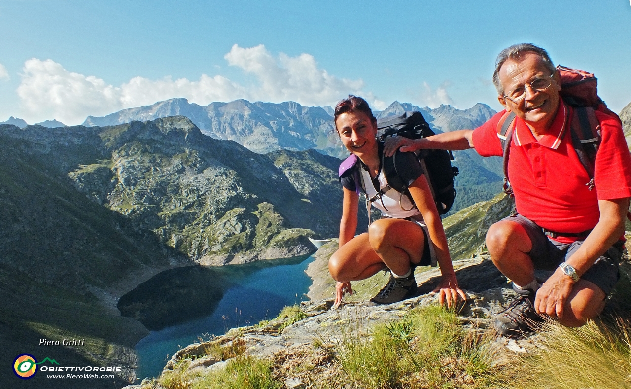 17 con la Sirenetta del  Lago del Diavolo.JPG